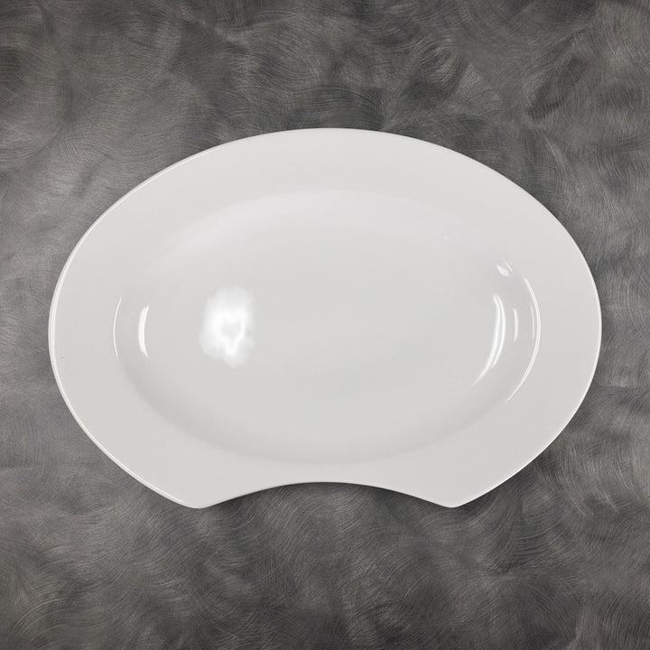Cardinal R0560 White Ceramic Crunchy 13.75 Oval Platter