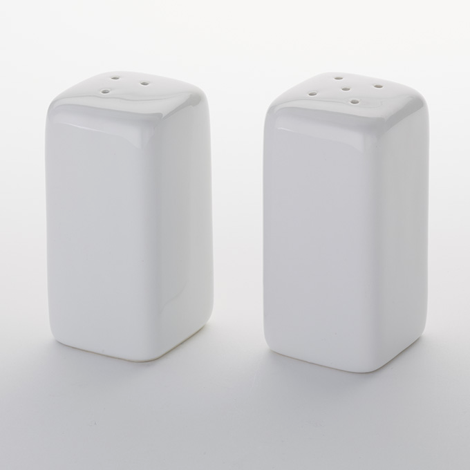 American Metalcraft CSPS3 2.5 oz Ceramic Square Salt & Pepper Shaker Set American Metalcraft