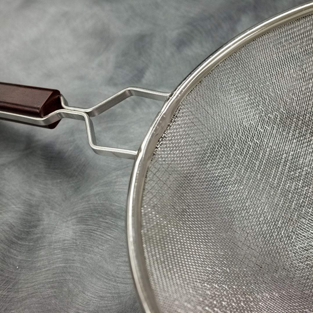American Metalcraft SSD105 9-7/8" Strainer Double Mesh