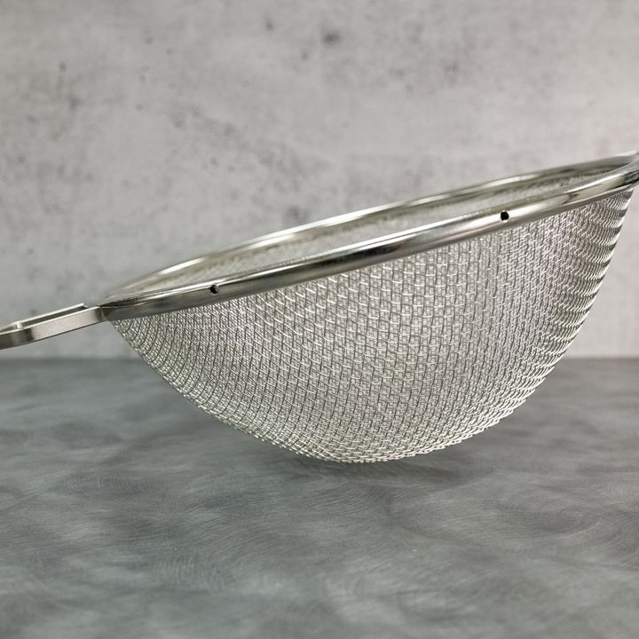 American Metalcraft SSD105 9-7/8" Strainer Double Mesh