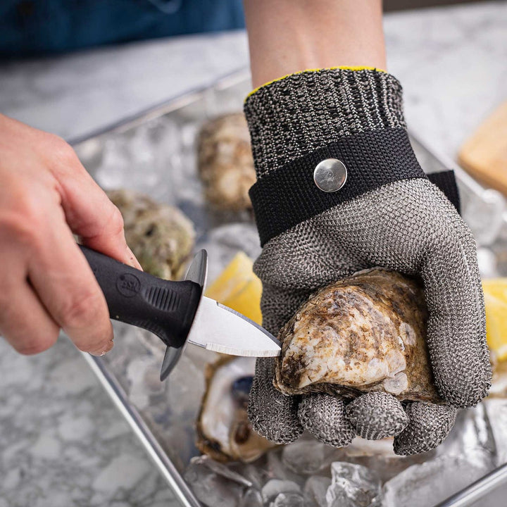 Tablecraft E5629 Oyster Shucker Black Soft Grip