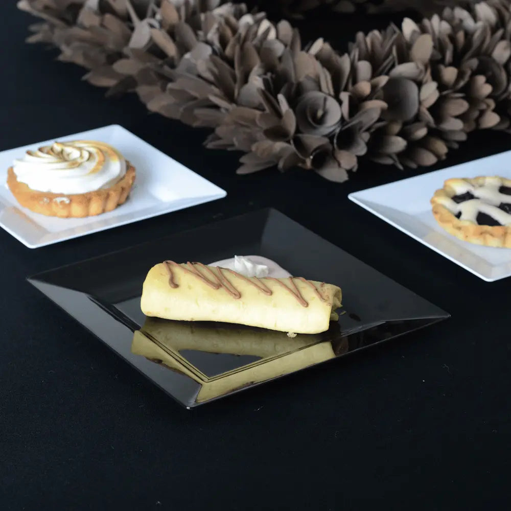 Fineline Settings 1606-BK Black Square Dessert Plate 6.5" Plastic