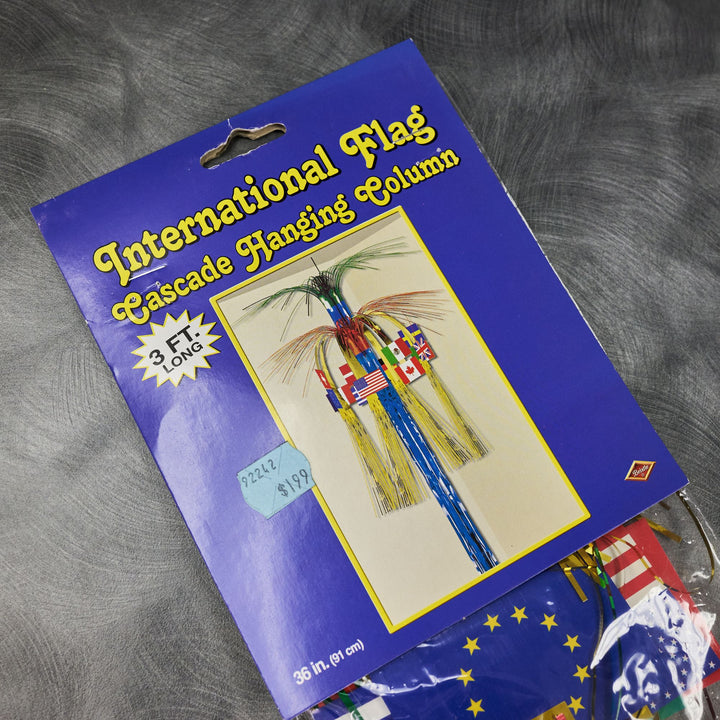 Beistle 57539 36" International Flag Cascade Column