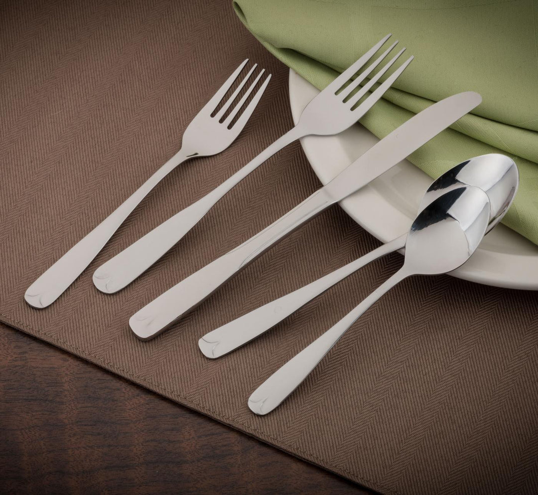 Walco 8405 7.75" Olde Towne 18/0 Stainless Steel Dinner Fork 12/Pack
