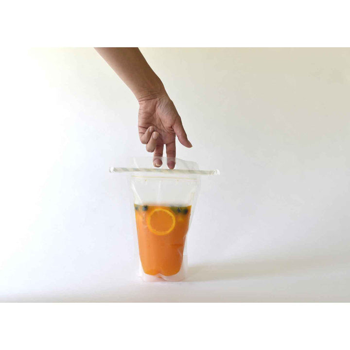 Tablecraft 10683 32 Oz To-Go Beverage Pouch