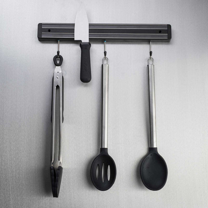 Tablecraft 2913P 13.5" x 1" Black Magnetic Knife Holder Tablecraft
