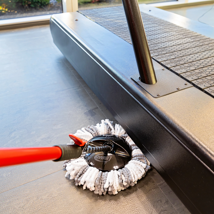 Libman 1887 Pro-Grade Microfiber Spin Mop System