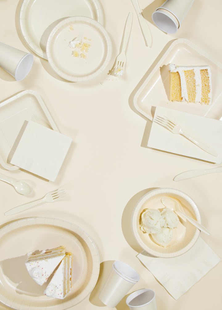 Creative Converting 433264 Ivory Oval Paper Platter