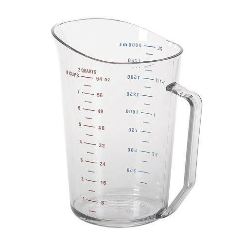 Cambro 200MCCW135 2 Quart Polycarbonate Measuring Cup Cambro