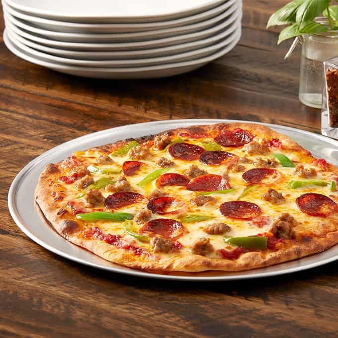 American Metalcraft 14" Wide Rim Aluminum Tapered Pizza Pans American Metalcraft