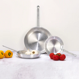 Winco AFP-14A Gladiator 14" Aluminum Frying Pan Natural Finish