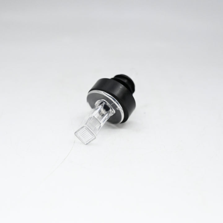 Clear Screened Bottle Pourers (313-00) 12/Bag