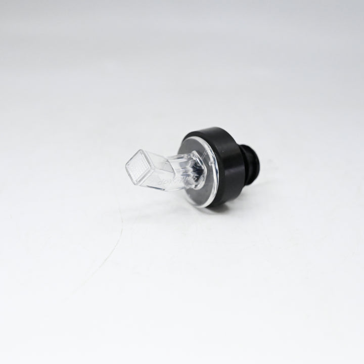 Clear Screened Bottle Pourers (313-00) 12/Bag