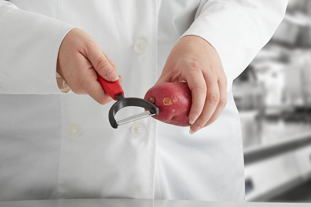 Chef Master 90238 Non-Slip Y-Shape Peeler Chef-Master