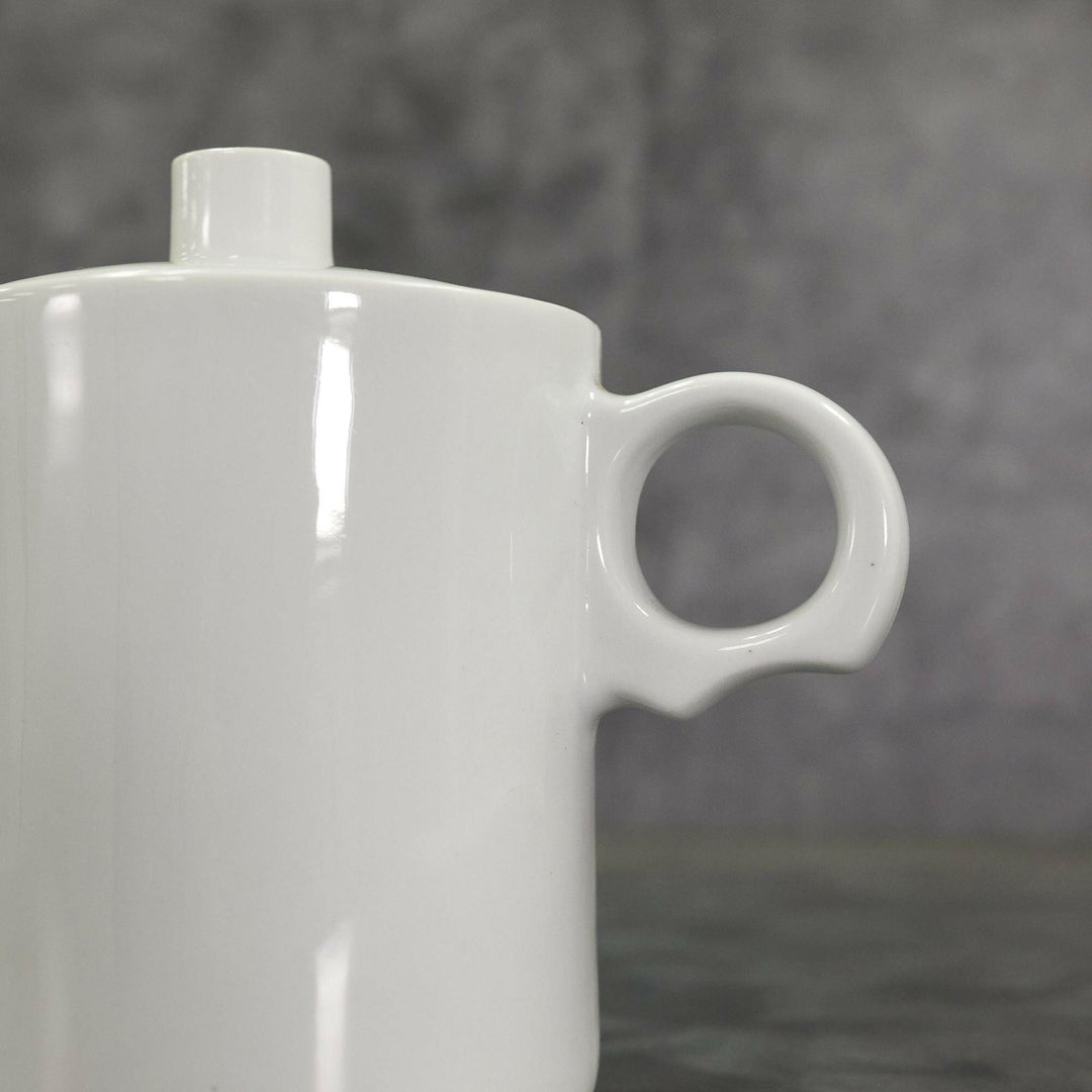 Cardinal R0519 Crunchy 13 oz Teapot