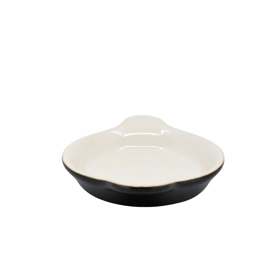 Diversified Ceramics DC433 8 oz Shirred Egg Black and White