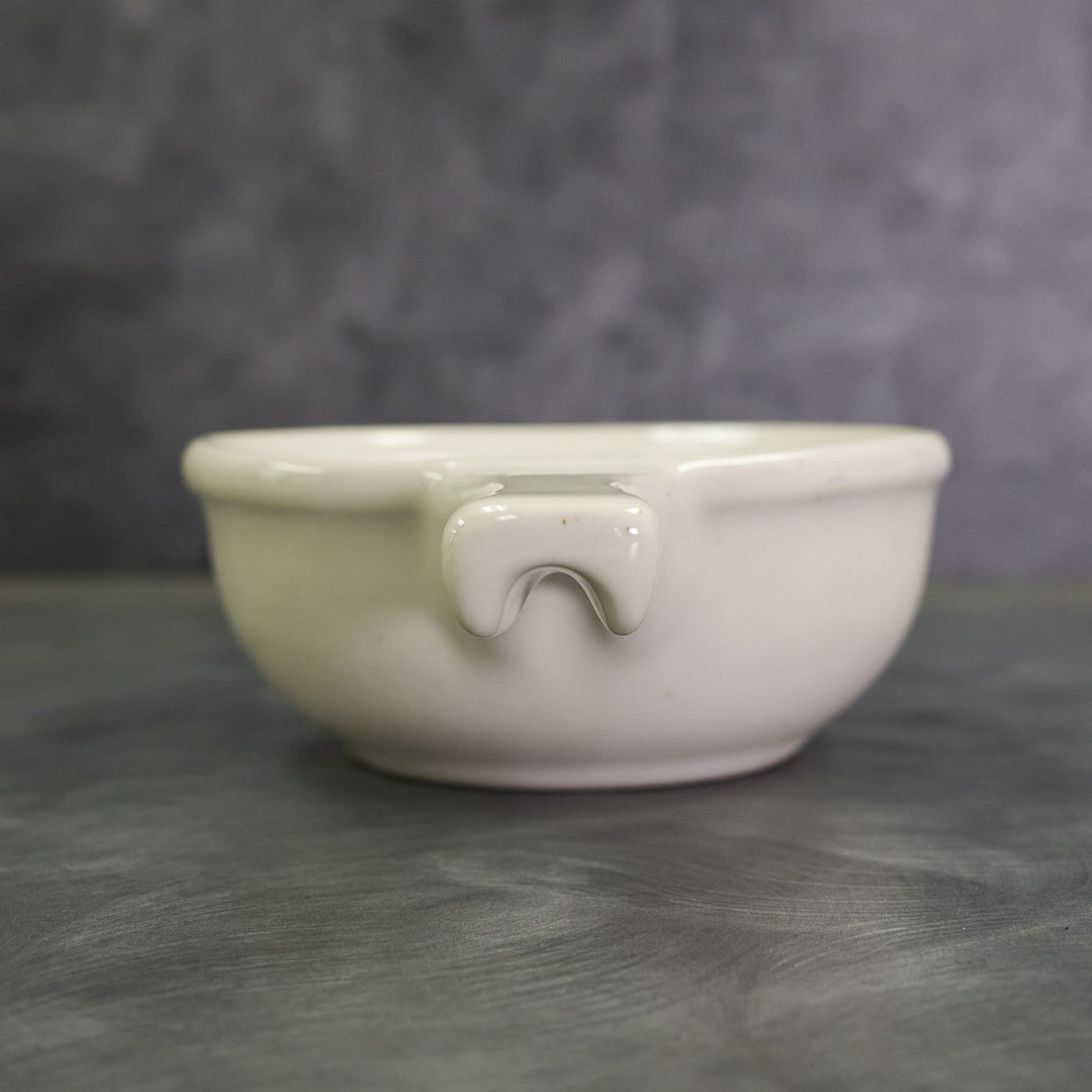 Diversified Ceramics DC26 13 oz Handled Soup Bowl White