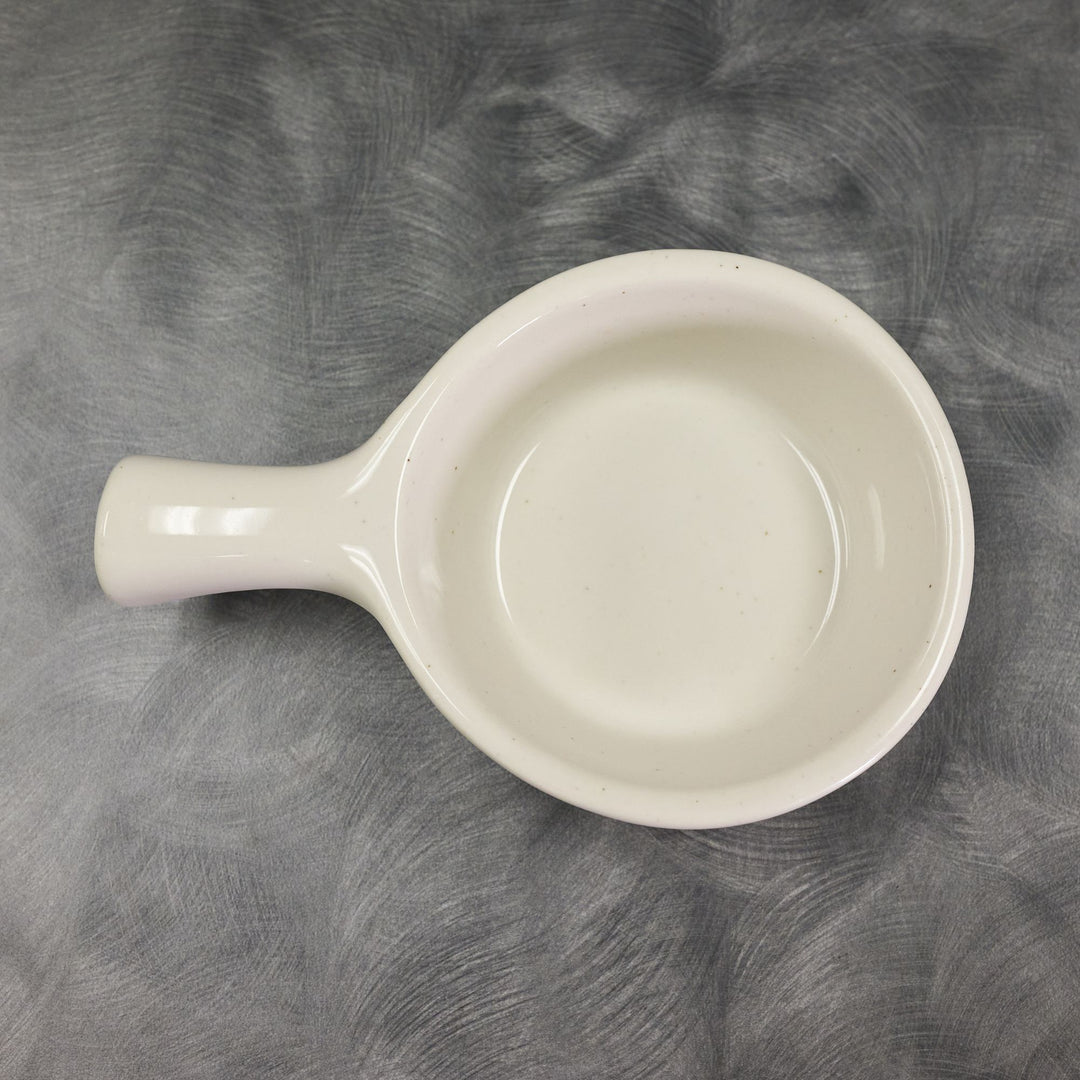 Diversified Ceramics DC14B 9 oz White Handled Soup Bowl