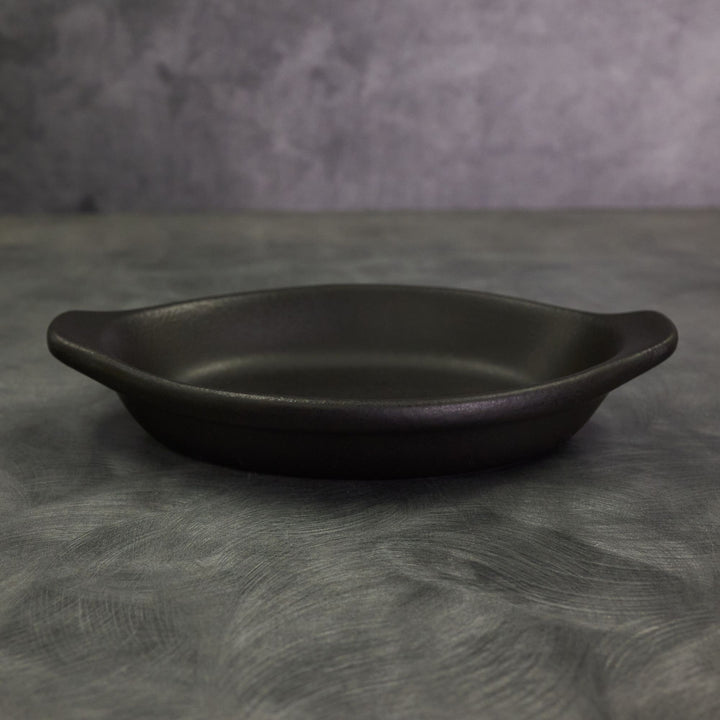 Diversified Ceramics DC727 8 oz Matte Black Welsh Rarebit