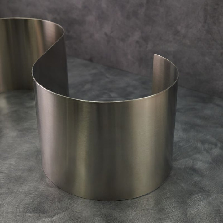 American Metalcraft SSR16 Satin S-Shaped Stainless Steel Riser 16.5" American Metalcraft